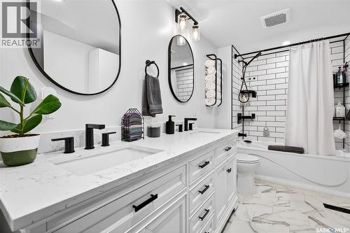 1365 Prince Crescent, Moose Jaw, SK - Indoor Photo Showing Bathroom