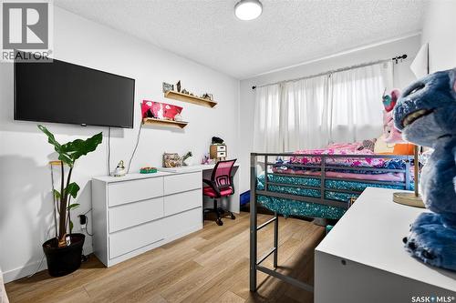1365 Prince Crescent, Moose Jaw, SK - Indoor Photo Showing Bedroom