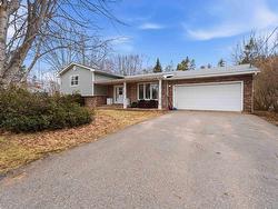 851 Murray Drive Centreville, NS B0P 1J0