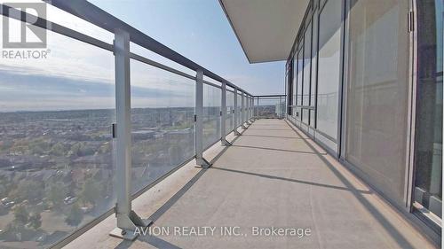 1504 - 2560 Eglinton Avenue W, Mississauga, ON - Outdoor