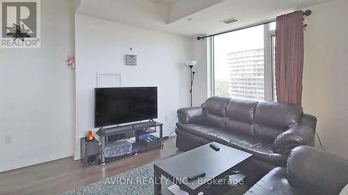 1504 - 2560 Eglinton Avenue W, Mississauga, ON - Indoor Photo Showing Living Room