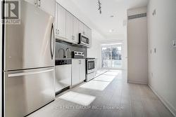 31 - 57 FINCH AVENUE W Toronto, ON M2N 0K9