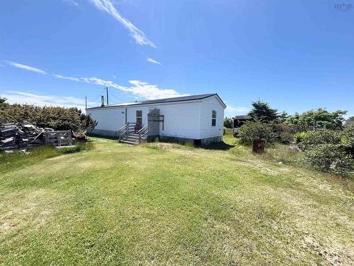 23 New Road, The Hawk, NS 