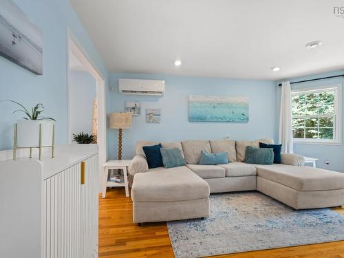 198 Tattenham Crescent, Hammonds Plains, NS 