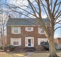 124 LLydican Avenue  Chatham, ON N7L 3E8