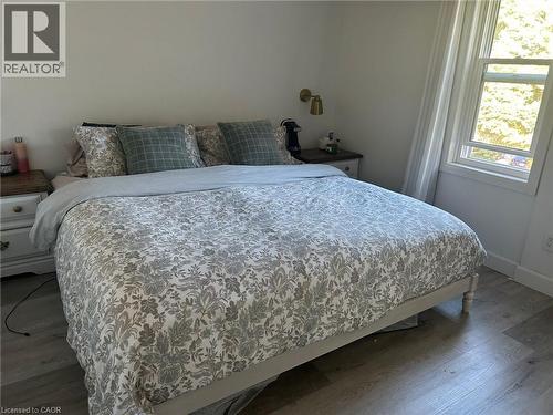 159 Waterloo Street, Kitchener, ON - Indoor Photo Showing Bedroom