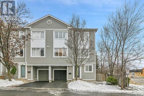 563 BURLEIGH PRIVATE  Ottawa, ON K1J 1J9