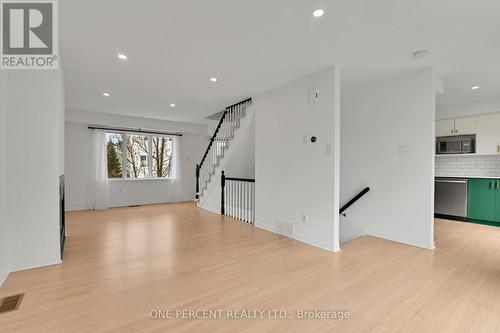 563 Burleigh Private, Ottawa, ON - Indoor