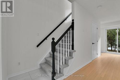 563 Burleigh Private, Ottawa, ON - Indoor Photo Showing Other Room