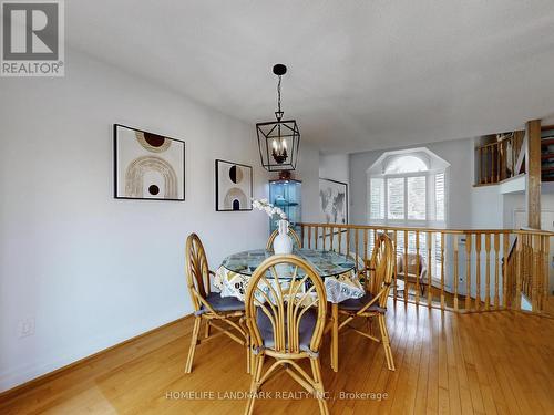 837 Apple Gate Court, Mississauga, ON - Indoor