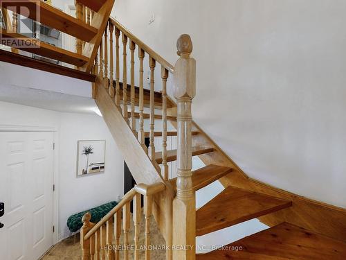 837 Apple Gate Court, Mississauga, ON - Indoor Photo Showing Other Room