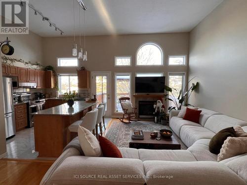 127 Gladeview Private, Ottawa, ON - Indoor