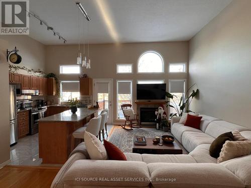 127 Gladeview Private, Ottawa, ON - Indoor