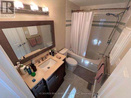 127 Gladeview Private, Ottawa, ON - Indoor Photo Showing Bathroom