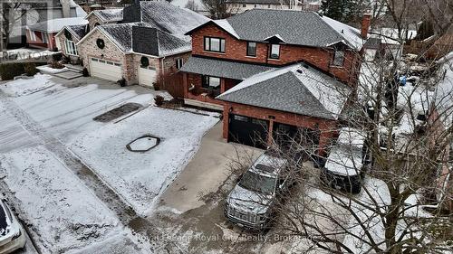 82 Gunn Avenue, Cambridge, ON - Outdoor