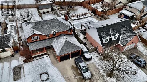 82 Gunn Avenue, Cambridge, ON - Outdoor