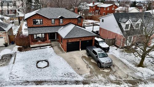 82 Gunn Avenue, Cambridge, ON - Outdoor