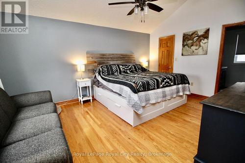82 Gunn Avenue, Cambridge, ON - Indoor Photo Showing Bedroom