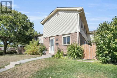 4 - 230 Clarke Road, London East (East H), ON - Outdoor