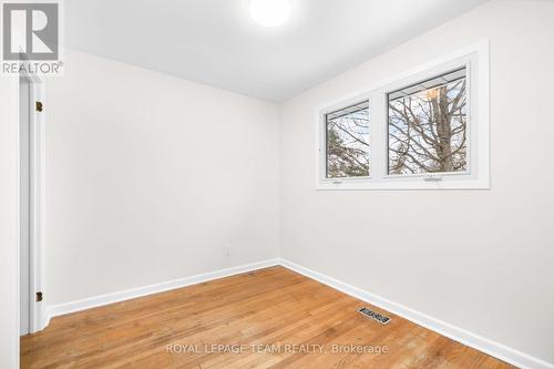 2358 Malone Crescent, Ottawa, ON - Indoor Photo Showing Other Room