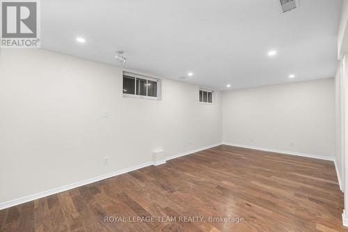 2358 Malone Crescent, Ottawa, ON - Indoor