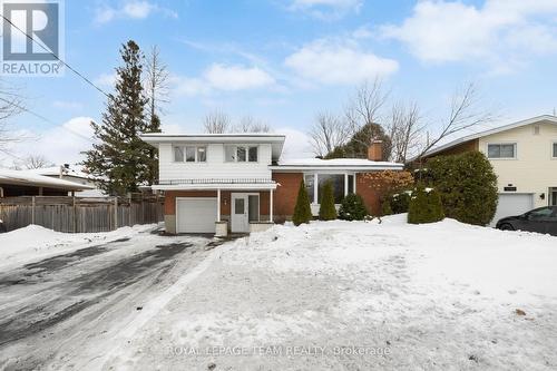 2358 Malone Crescent, Ottawa, ON - Outdoor