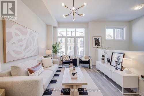 34 Millman Lane, Richmond Hill, ON - Indoor