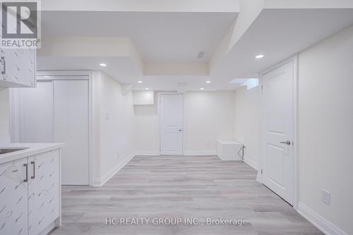 34 Millman Lane, Richmond Hill, ON - Indoor Photo Showing Other Room