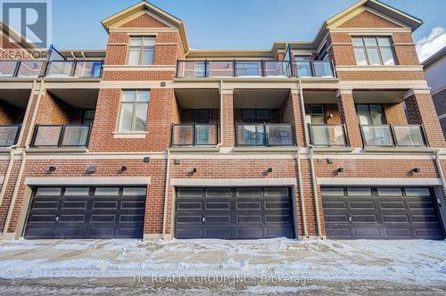 34 Millman Lane, Richmond Hill, ON - Outdoor With Facade