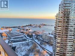 4206 - 2212 LAKE SHORE BOULEVARD W  Toronto, ON M8V 0C2