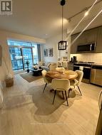 1409 - 10 GATINEAU DRIVE  Vaughan, ON L4J 0L2