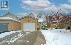502 MISTY Crescent  Kitchener, ON N2B 3V6