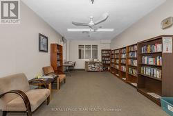 Libary room - 