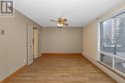 Separate dining area - 