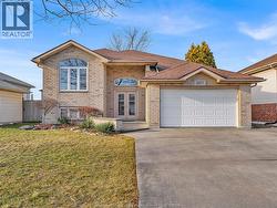 3677 MAGUIRE STREET  Windsor, ON N9E 4V5