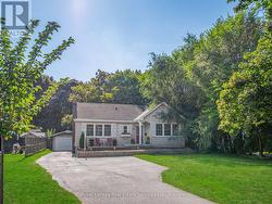 938 KING ROAD  Burlington (Lasalle), ON L7T 3L3