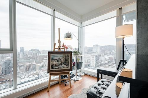 Salon - 2501-1155 Rue De La Montagne, Montréal (Ville-Marie), QC - Indoor