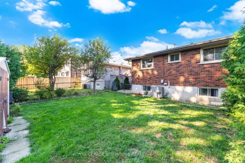 7 Maitland Avenue, Hamilton, ON - Outdoor