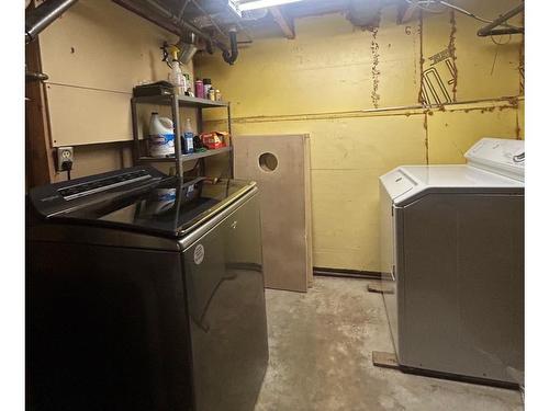 1201 Second St E., Fort Frances, ON - Indoor Photo Showing Laundry Room