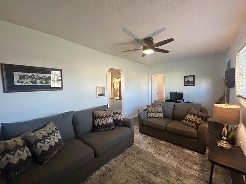 1201 Second St E., Fort Frances, ON - Indoor Photo Showing Living Room