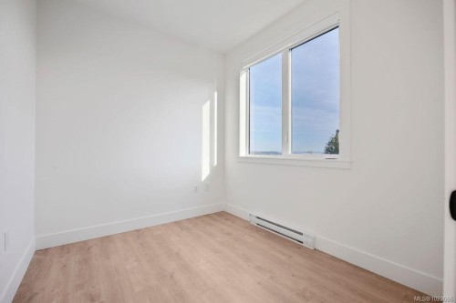 205-201 Dogwood Dr, Ladysmith, BC - Indoor Photo Showing Other Room