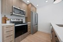 205-201 Dogwood Dr, Ladysmith, BC  - Indoor Photo Showing Kitchen 