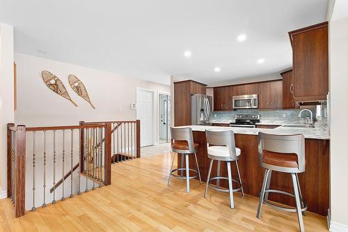 Vue d'ensemble - 30 Ch. Du Lac-De-La-Ferme, Otter Lake, QC - Indoor Photo Showing Kitchen With Upgraded Kitchen