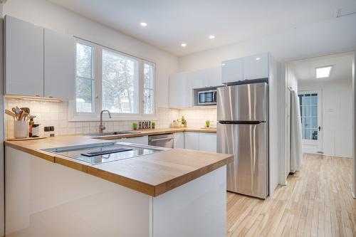 Cuisine - 62 Rue Elm, Hudson, QC - Indoor Photo Showing Kitchen With Upgraded Kitchen