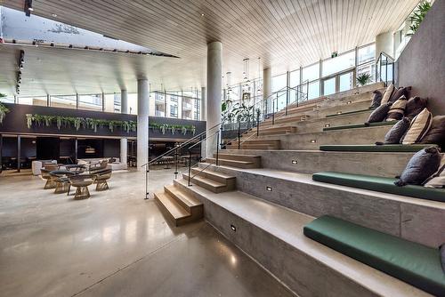 Salle communautaire - 421-7227 Boul. Newman, Montréal (Lasalle), QC - Indoor Photo Showing Other Room