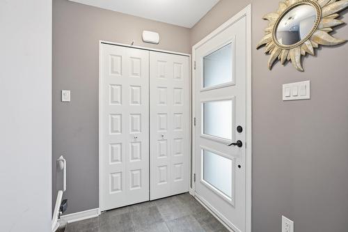 Hall d'entrée/Vestibule - 59 Rue Principale, Montpellier, QC - Indoor Photo Showing Other Room