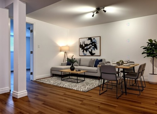 Living Room - 61A Rue Monfort, Pincourt, QC - Indoor Photo Showing Living Room