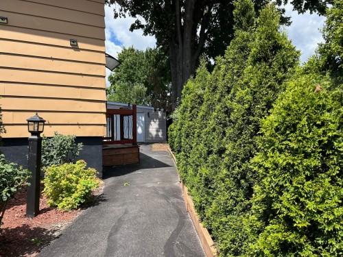 Front of Structure - 61A Rue Monfort, Pincourt, QC - Outdoor