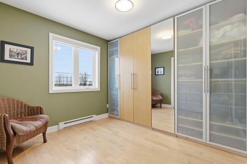 Chambre à coucher - 155 Rue Louis-Bariteau, La Prairie, QC - Indoor Photo Showing Other Room