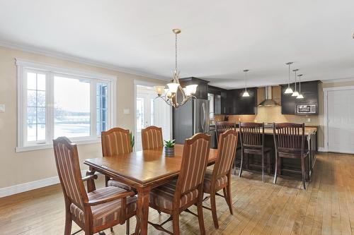 Salle à manger - 235 Route 132, Sainte-Barbe, QC - Indoor Photo Showing Dining Room